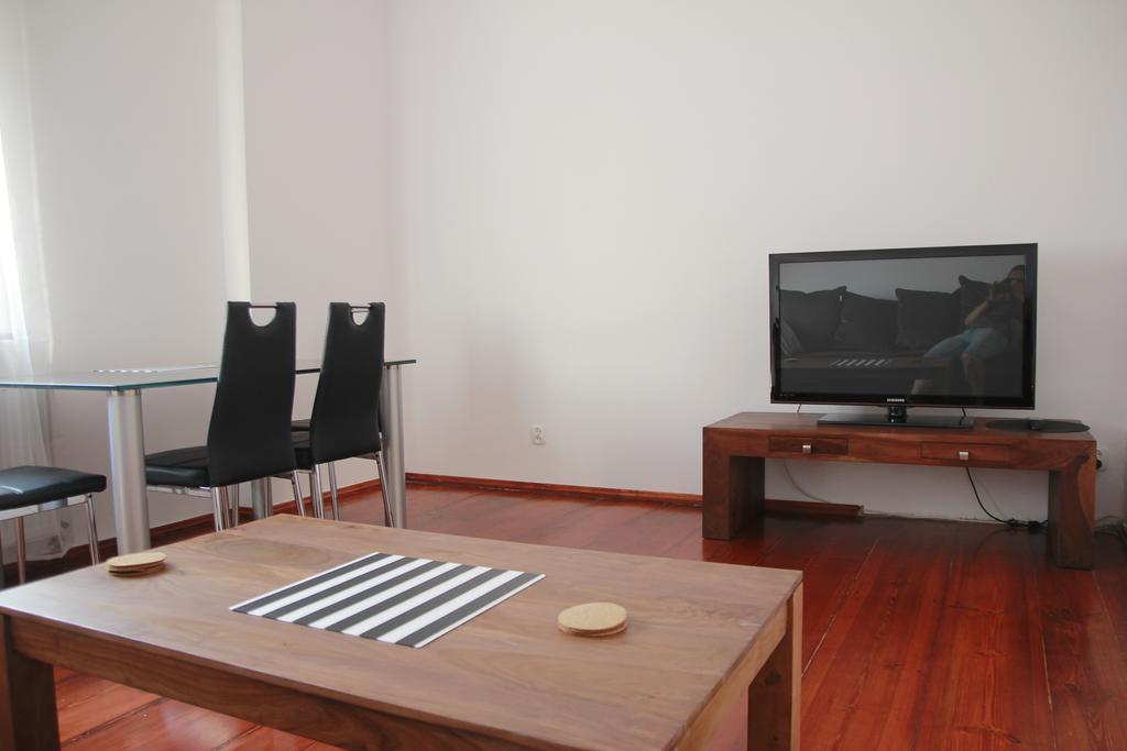M&M Centrum Apartments พอซนาน ภายนอก รูปภาพ